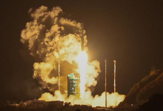 누리호 4차 발사 성공…민간주도 우주시대 열었다