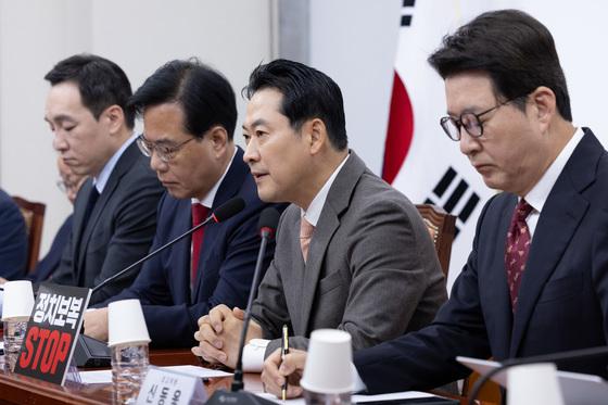 국힘 '내란종사' 추경호 구속 '촉각'…계엄 사과 '출구전략' 중대 기로