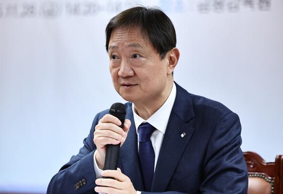 금융사 1명당 1.59억 성과급 잔치?…"현금성 보수 지급 자제해야"