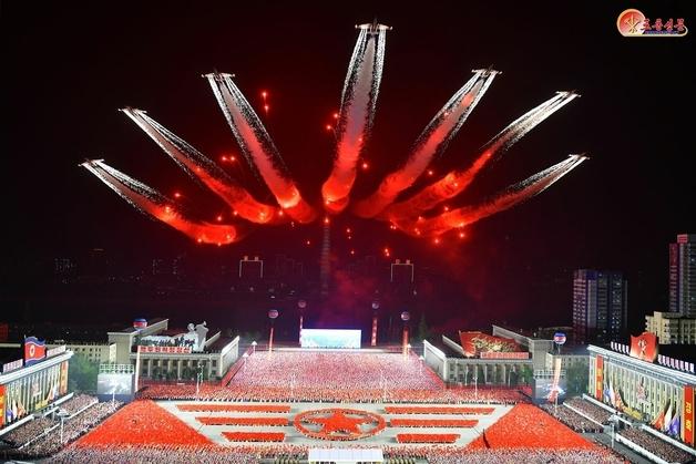 북한, '항공절' 80주년 맞아 공군 역사 조명…"노동당의 불사조"