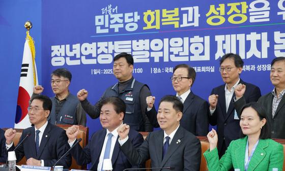 민주당 정년연장 청년TF 내달 3일 출범…단장에 모경종 의원