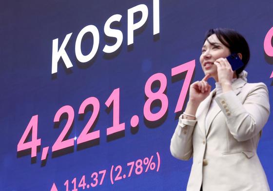 [뉴스1 PICK] 코스피, 사상 첫 4,200대 돌파