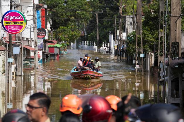 스리랑카 덮친 사이클론에 159명 사망·203명 실종