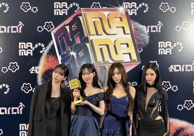 '마마 3관왕' 에스파, 우아함에 카리스마까지 '팔색조 매력' 과시 [N샷]