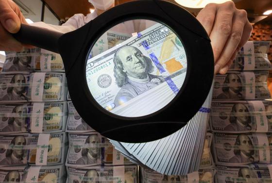 달러·원 환율, 3.3원 오른 1469.0원 출발…장중 1475원 돌파