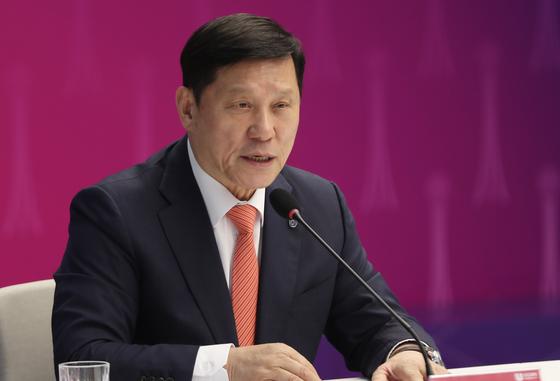 문체부, 허구연 KBO 총재 씀씀이 논란 사무검사 시행