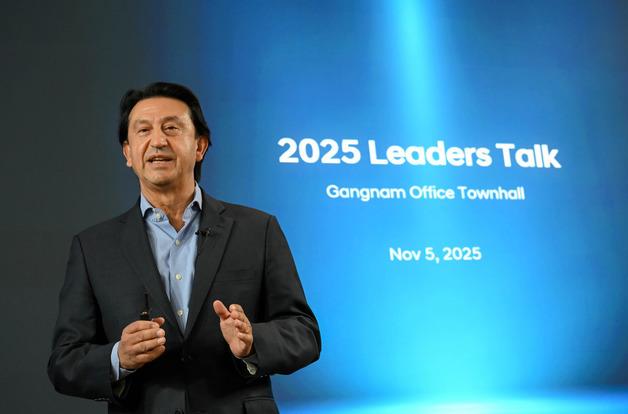 무뇨스 현대차 CEO "백악관서 전화해 '조지아 구금 사태' 사과"