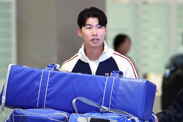 'WS 우승' LA 다저스 김혜성, 금의환향