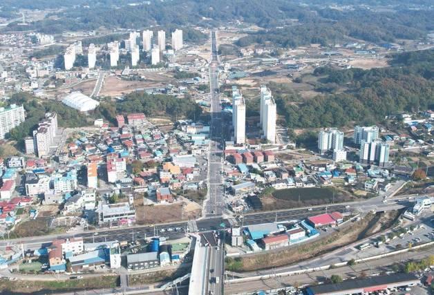 옥천읍 동서간 균형발전…이달 장야~상야 도시계획도로 개통