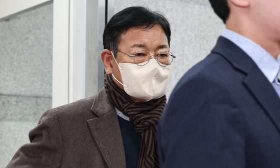 '쌍방울 진술 회유 의혹' 안부수·방용철 구속영장 기각