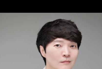 신정환, 8년 만에 새 프로필 찍었다…윤종신 "파이팅" 