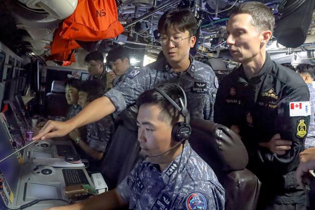 안무함, 한미 대잠훈련 '사일런트 샤크' 마치고 귀국