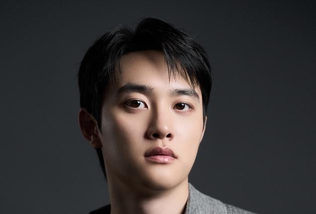 도경수 "절친 김우빈♥신민아 '분홍분홍' 커플…결혼식 못가 아쉬워"