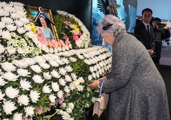 "韓 추모공간 생겨 다행" 美 별세 김지미, 장미희·김보연·정혜선 애도(종합)