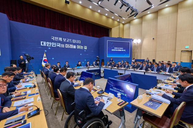 내년 농어촌 기본소득 닻 오른다…10곳 시범지역 '예산 분담' 논쟁 매듭