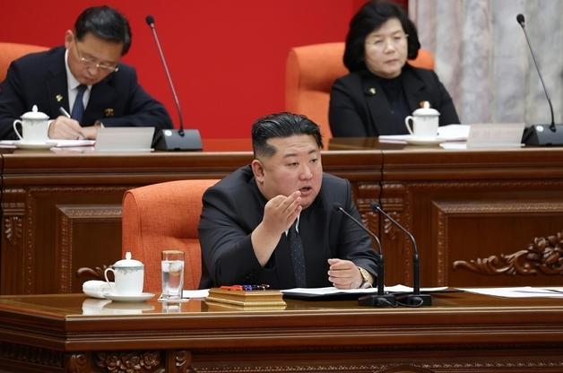 한미에 대한 북한의 '새 계획' 내년에 나온다…'전략적 침묵' 택한 北