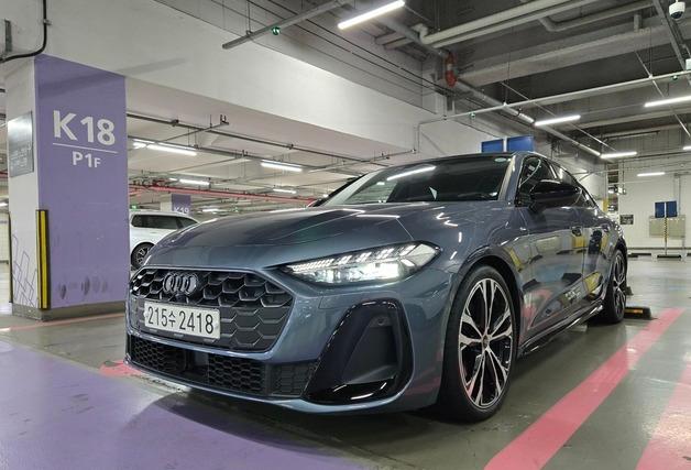 중형 패밀리 스포츠 세단으로 딱이네…아우디 신형 A5