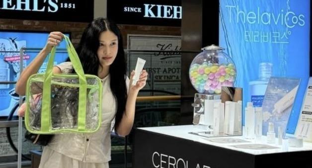 조국 "내 딸 입건될 땐 기사 쏟아지더니 무혐의 처분은 잠잠"