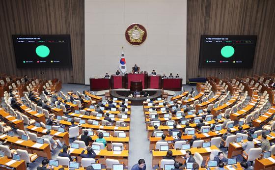 與, '경찰관직무직행법' 상정…국힘 또 필리버스터 돌입