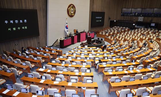 "예규 불완전성 보완" 與 '내란재판부법' 확고…파장 주시
