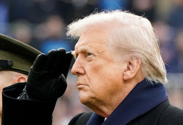 美, 시리아 IS에 대규모 보복 공습…"전쟁 아닌 복수"