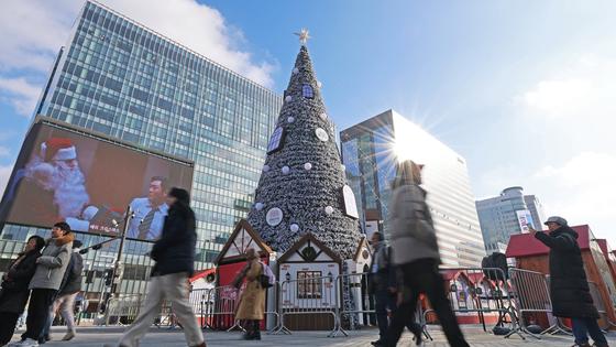 [오늘의 날씨] 부산·경남(25일, 목)…찬 공기 유입, 매우 강한 바람