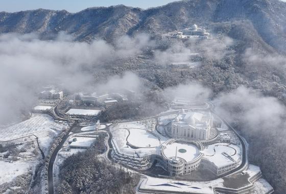 경찰, 한학자 조사 이어 통일교 관계자 소환…로비 의혹 수사 속도