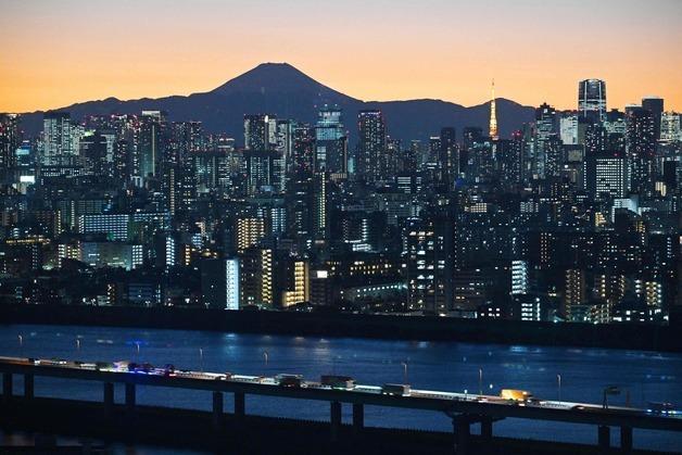 日 "1인당 GDP, OECD 24위로 추락"…21위 韓과 격차 벌어져