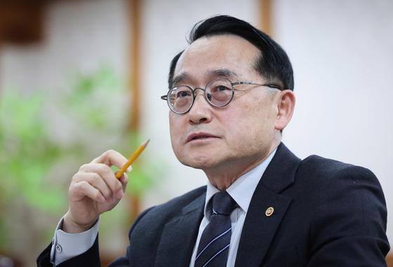 '계엄군 침탈' 중앙선관위, 국가중요시설 지정…"선거서버 지킨다"