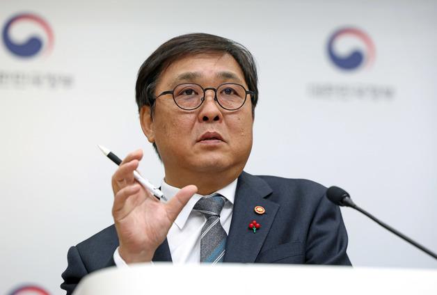 정권 교체 후 대대적 전환…박진영·은희경 위원장까지 [2025 총결산-문화정책]