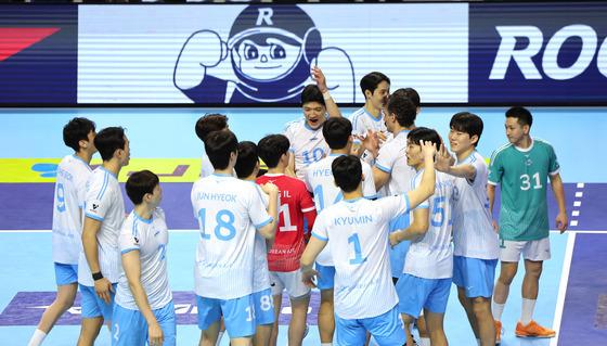 남자부 대한항공 독주…여자부 도공-현건 양강 굳히기