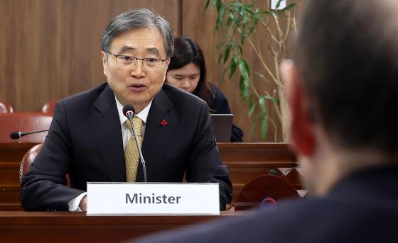 조현 외교장관 "내년 이른 시기에 대통령 국빈 방중 추진"