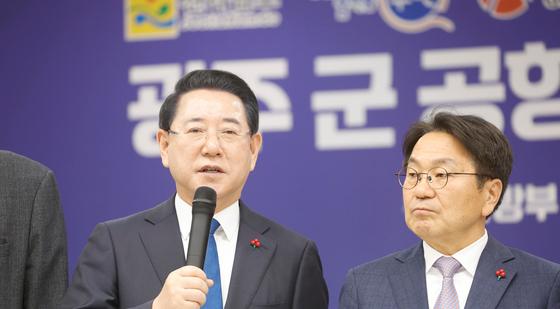 강기정 긍정 27%에 불과 '전국 최하위'…각종 악재에 '곤두박질'