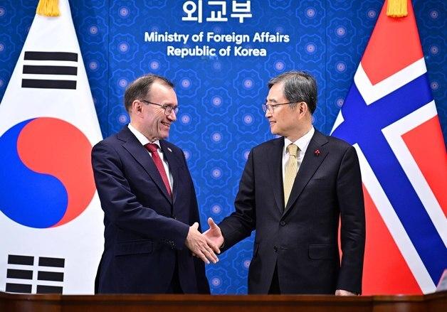 조현, 노르웨이 외교장관회담…방산·미래산업 협력 논의