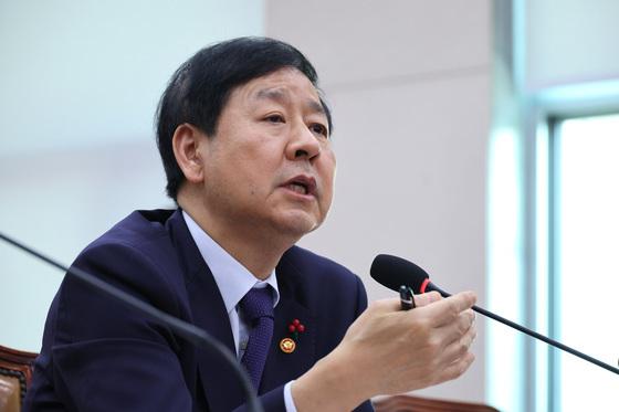 구윤철 "환율 방어에 국민연금 동원 생각 추호도 없어"