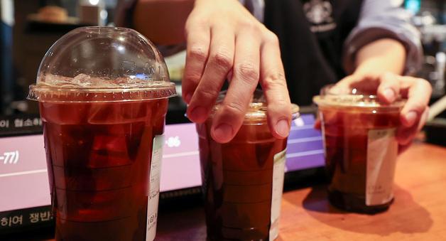 장례식장도 '일회용품' 규제 추진…정부 '탈플라스틱' 시동