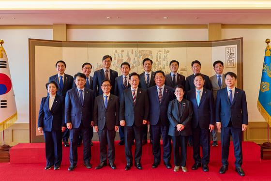 與 대전·충남 의원들 "통합 공감대"…지방선거 전 법 개정 추진(종합)