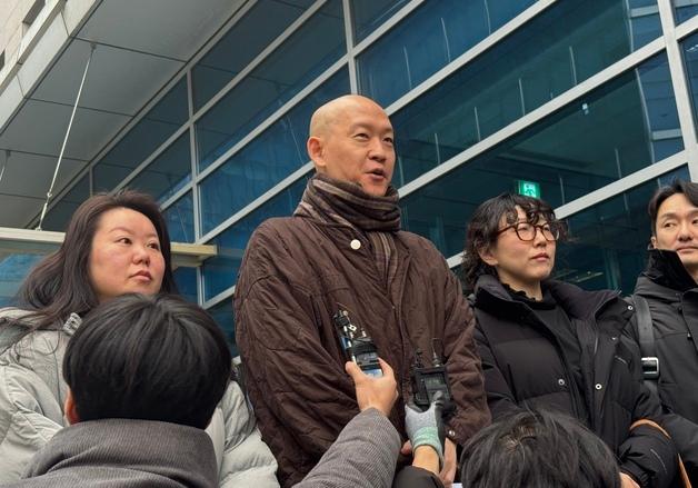 '문신사법' 띄운 유명 타투이스트…법 공포 후에도 항소심 '선고유예'