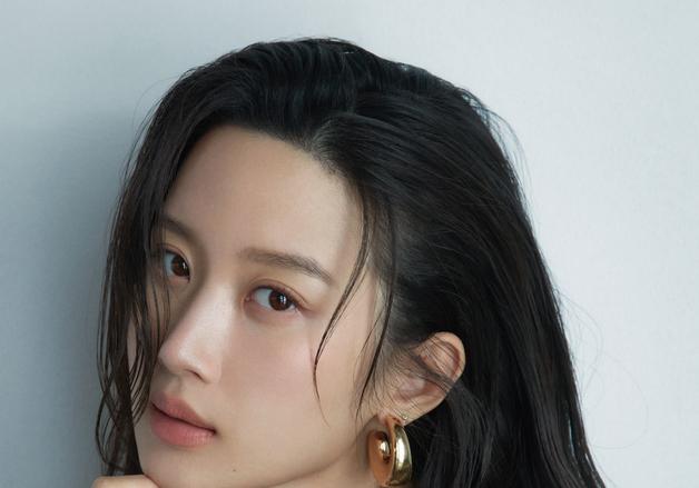 문가영 "란제리 드레스 등 파격 의상? 패션도 작품도 도전 좋아해"