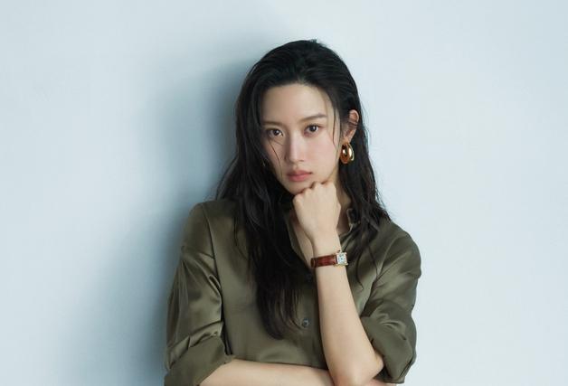 문가영 "천재 구교환과 첫 멜로한 난 행운아…14세 차이 못 느껴"   