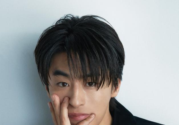 구교환 "멜로는 비주얼 합? 내적 엔진이 더 중요…상대 역 문가영에 배워"