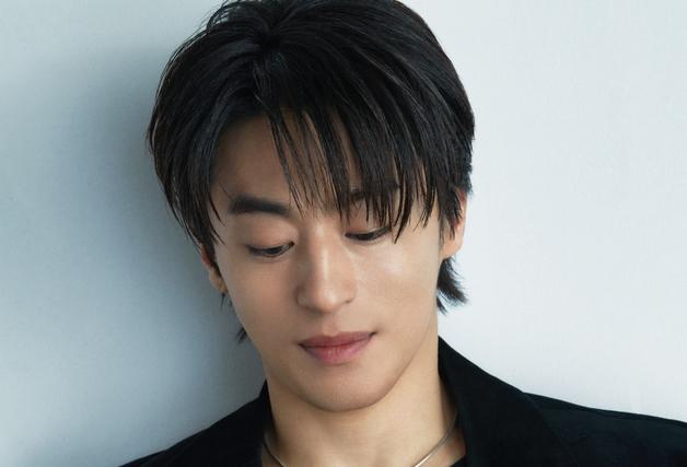 구교환 "40대에 20대 같은 소년미? 역할에 찰떡이고 싶다는 야망 뿐"