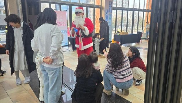 한부모가정 위한 따뜻한 하루…이영훈 목사 "사랑과 헌신에 존경"