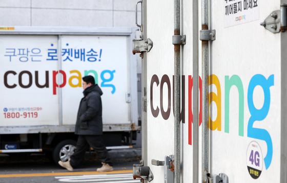 쿠팡 재조준한 노동부…'법 사각지대' 특고노동자 제도 개선 없인 공염불 