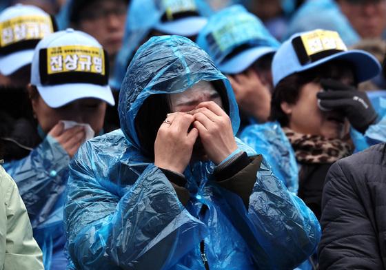 [뉴스1 PICK]"꿈속에라도 나와줘"…눈물의 여객기 참사 1주기 추모대회