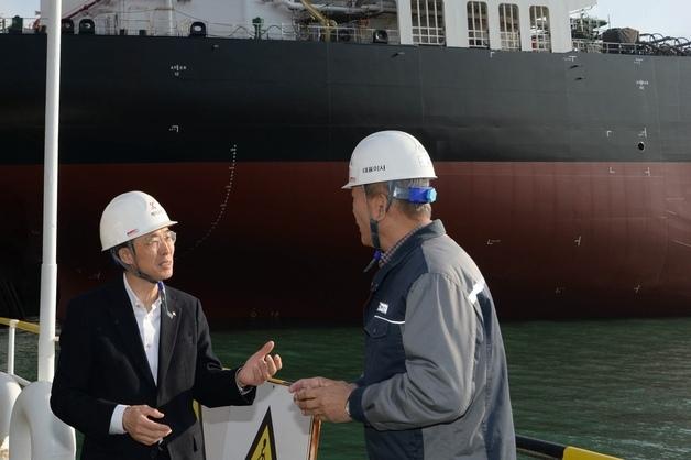 창원 찾은 황기연 수은 행장 "조선·방산 산업 생태계 강화 지원"