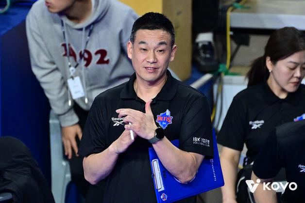 패배에도 희망 본 여오현 감독대행 "더 좋아질 일만 남았다"  