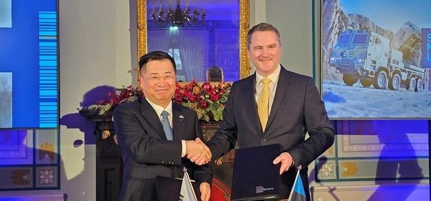 한화에어로, 에스토니아에 5000억 규모 다연장로켓 '천무' 수출