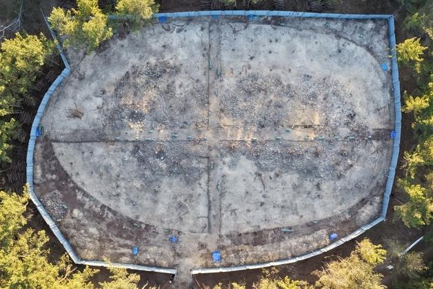 강릉 하시동서 영동권 최초 '적석분구묘' 확인…학술 가치 주목