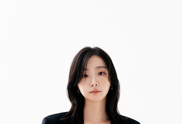 김다미 "20㎏ 아역배우 업고 뛰어…찍은 것 중 가장 힘든 작품" 